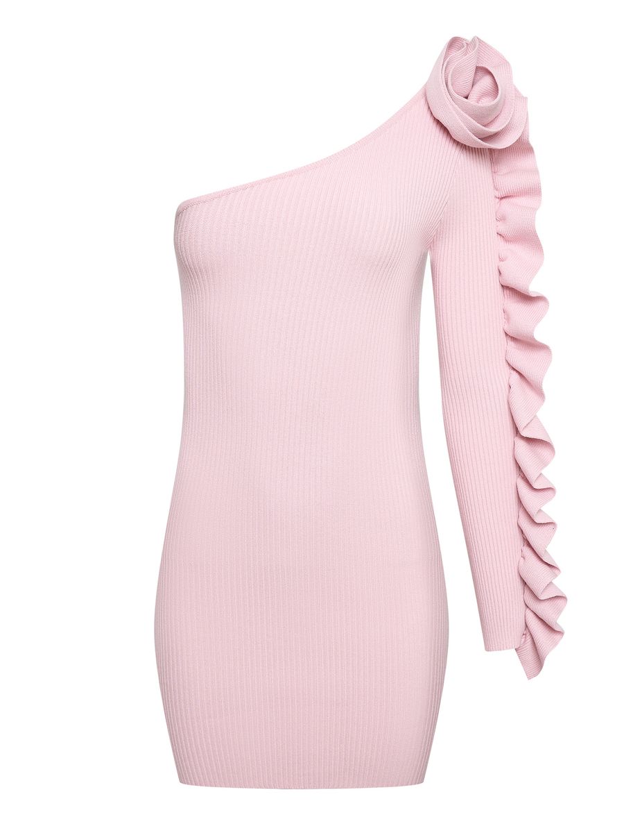 Платье лапша из вискозы с рюшей мини пудровое