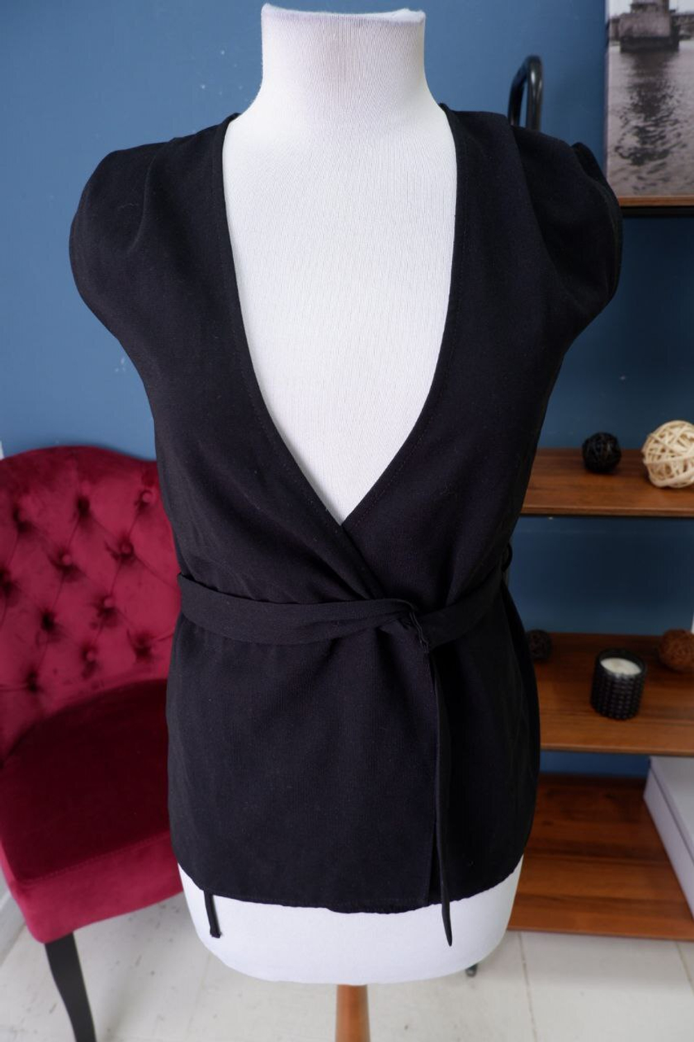 Жилет Dorothy Perkins практичный 40 размер