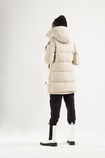 Куртка жен. PARAJUMPERS L.B. CORE 209 молочный