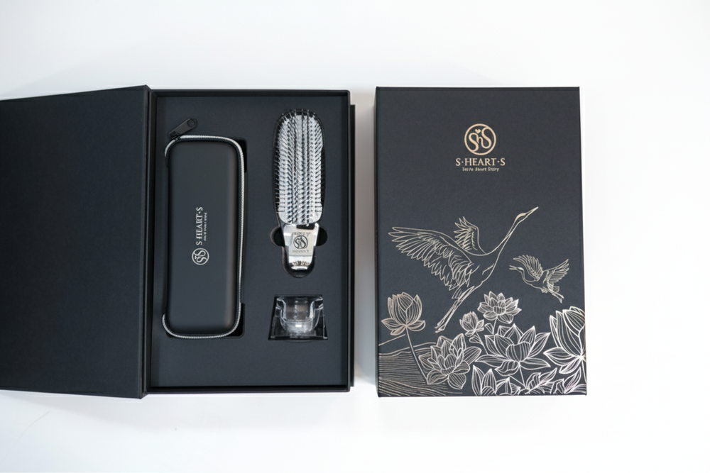 S-HEART-S Подарочный набор с расческой Scalp Brush «CRANE OF BEAUTY» и чехлом