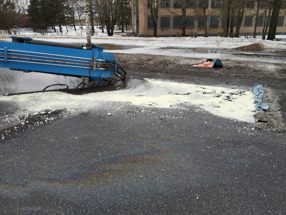Абсорбент нефти и ГСМ OILSORB 50л.