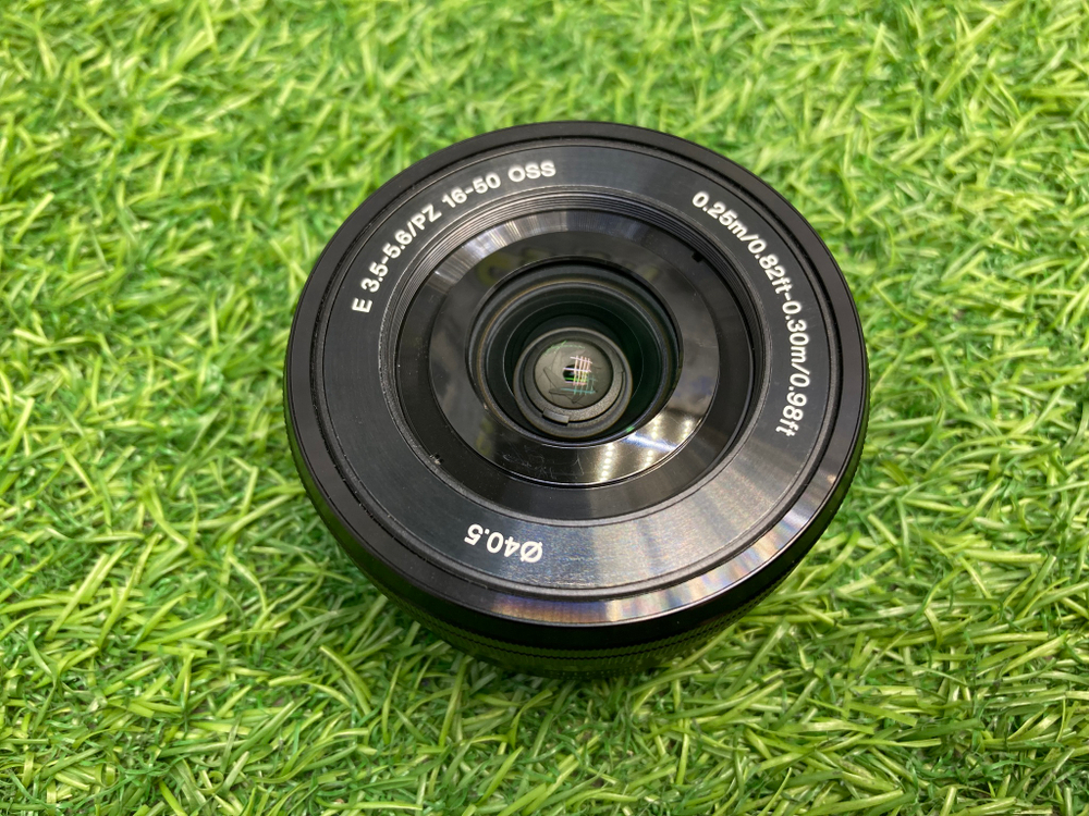 Sony A6000 kit E PZ 16-50mm 3.5-5.6 OSS 640 кадров