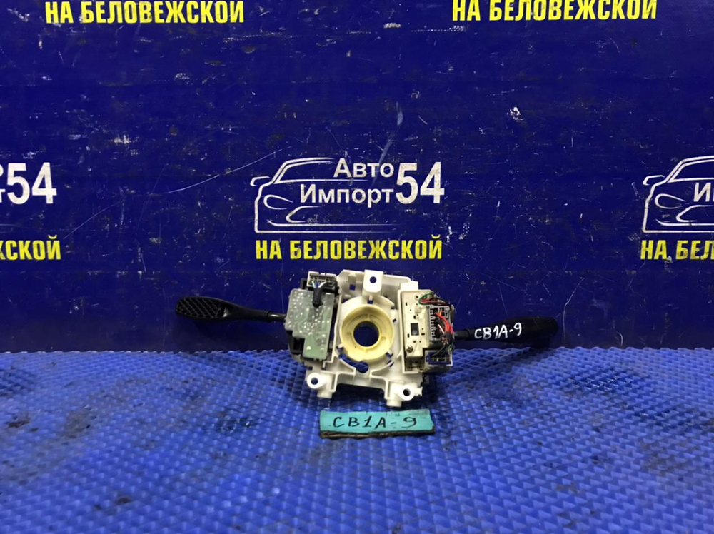 Переключатель подрулевой MITSUBISHI LANCER 1994