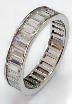 Ювелирное кольцо из серебра