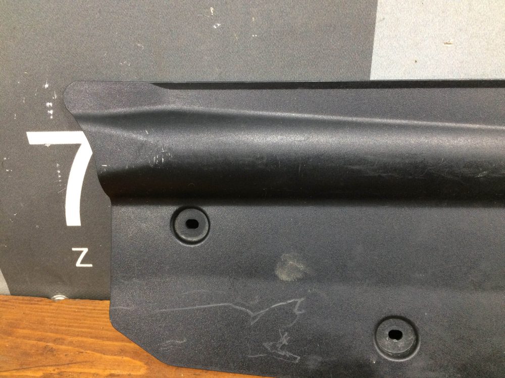 Накладка панорамной крыши Volkswagen Passat B8 14-21 Б/У Оригинал 3G5877156