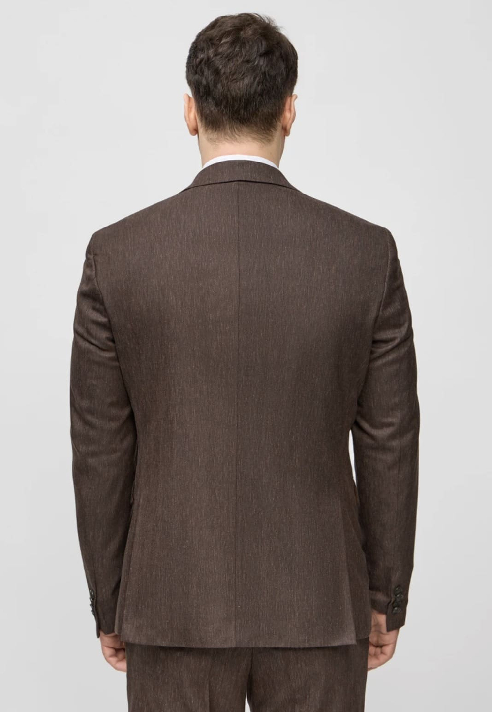Мужской классический костюм (коричневый) В65