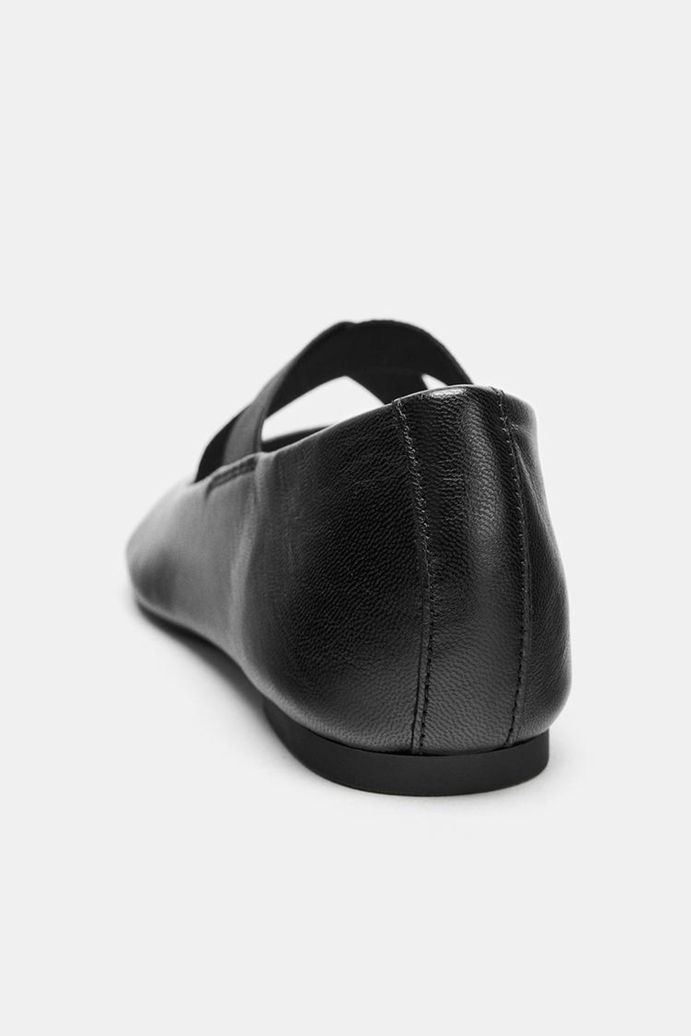 ZARA КОЖАНЫЕ БАЛЕТКИ С ПЕРЕКРЕСТНЫМИ РЕМЕШКАМИ, ЧЕРНЫЙ