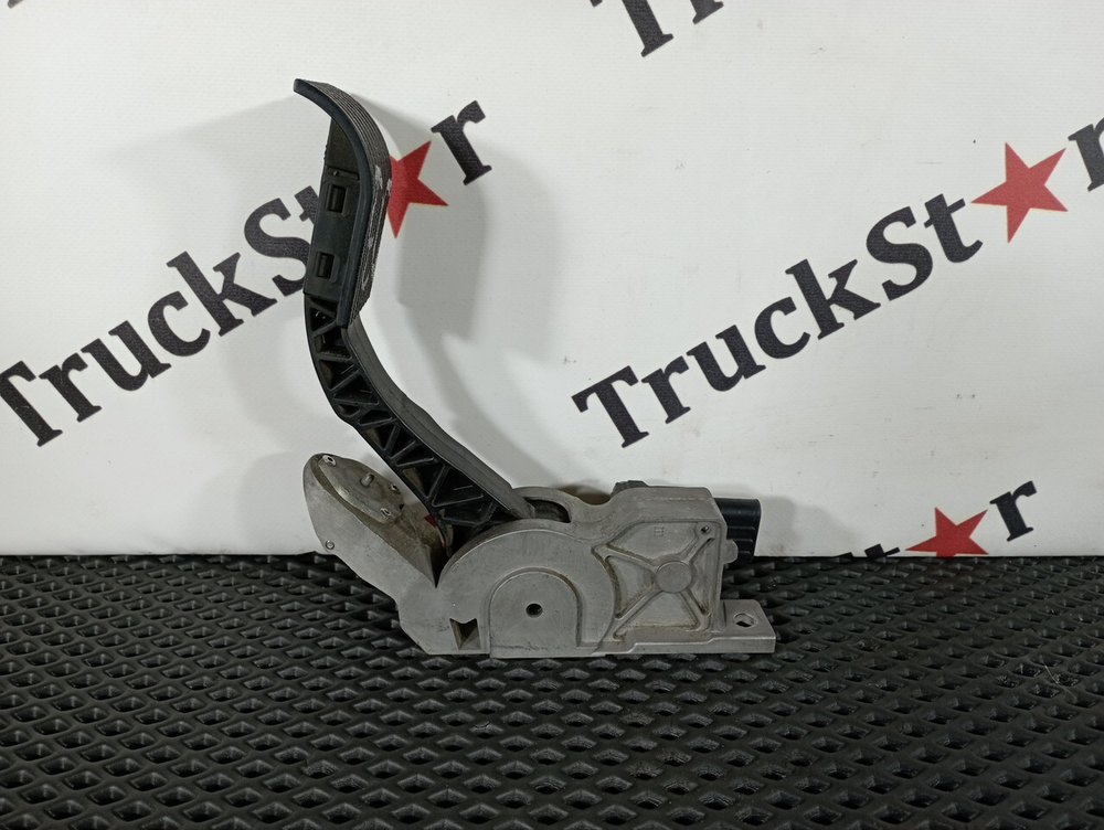 Педаль газа электронная