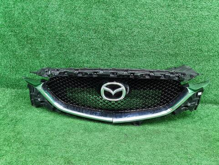 Решетка радиатора Mazda CX-5 2 (2017-2021)