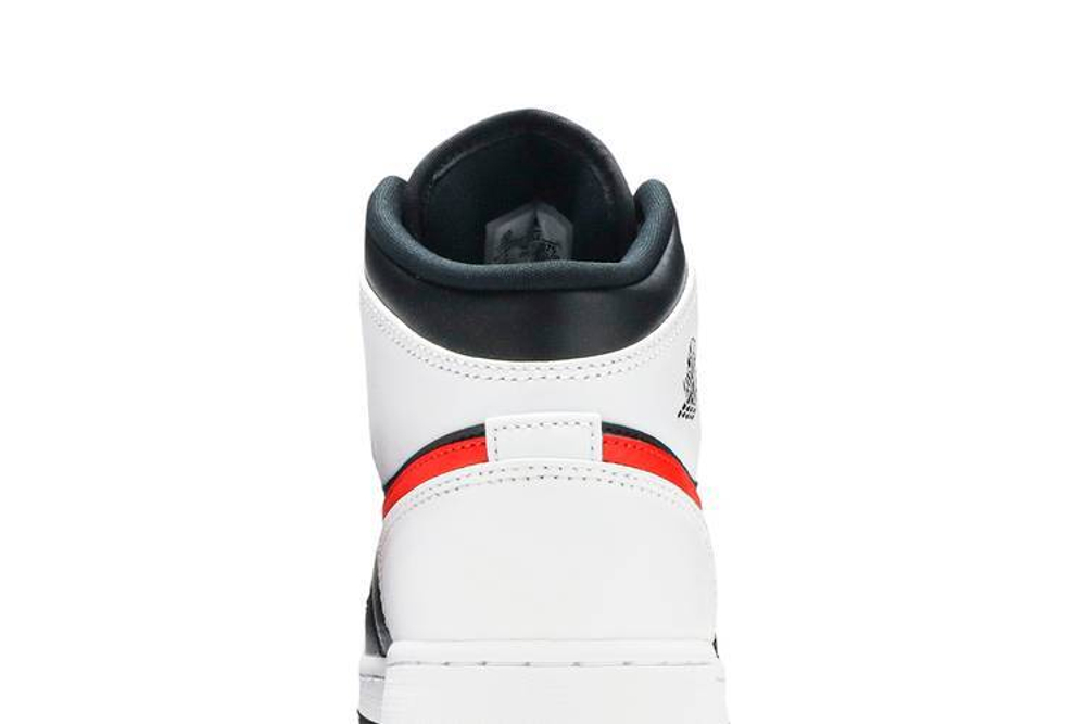 Кроссовки Jordan Air Jordan 1 Mid (Женская размерная сетка)