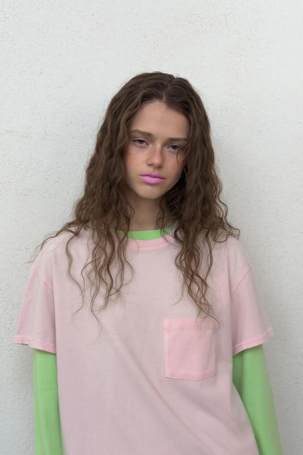 ZARA ФУТБОЛКА ОВЕРСАЙЗ С КАРМАНОМ, РОЗОВЫЙ