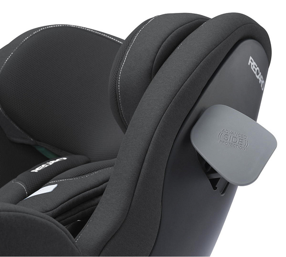 Автокресло Recaro Salia 125 Fibre Black