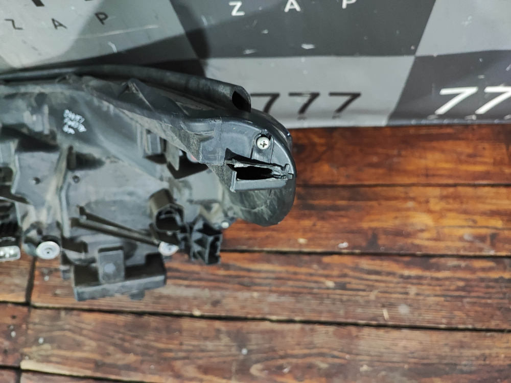 Фара правая Subaru Forester 5 (SK) 21-нв Б/У Оригинал 84002SJ620