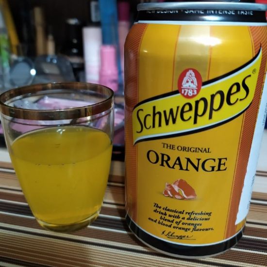 Газированный напиток Schweppes Orange Швепс Оранж 330мл (Европа)