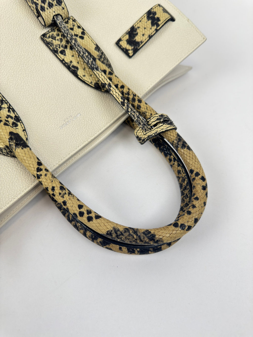Сумка Saint Laurent Sac de jour
