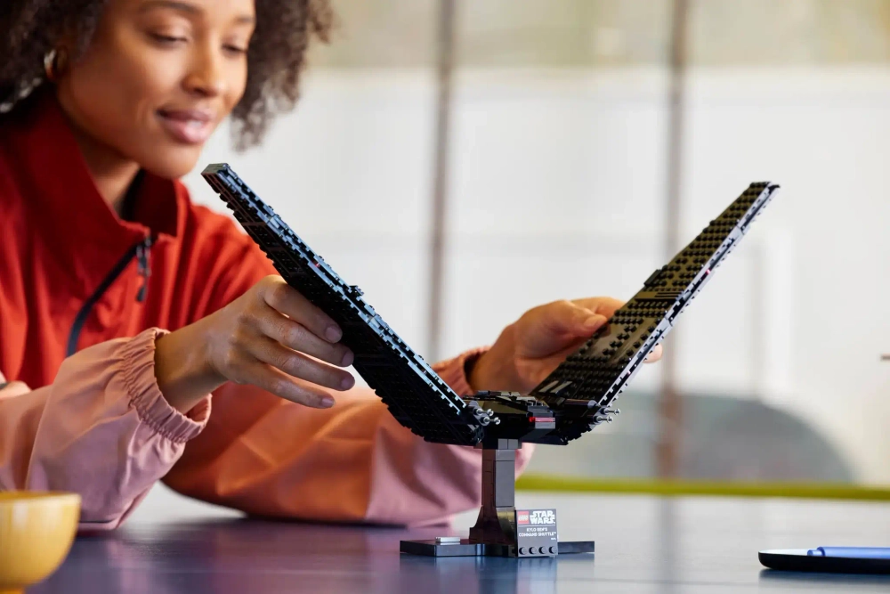 Конструктор LEGO Star Wars 75406 Командный шаттл Кайло Рена