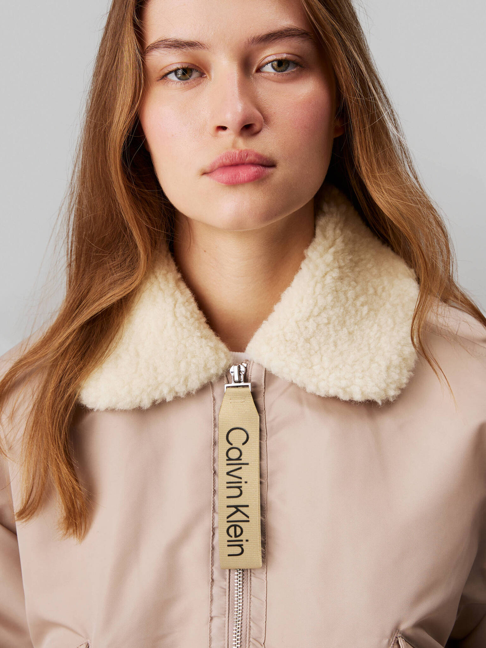 Сатиновая куртка CALVIN KLEIN JEANS - пудро-розовый(J20J224115)