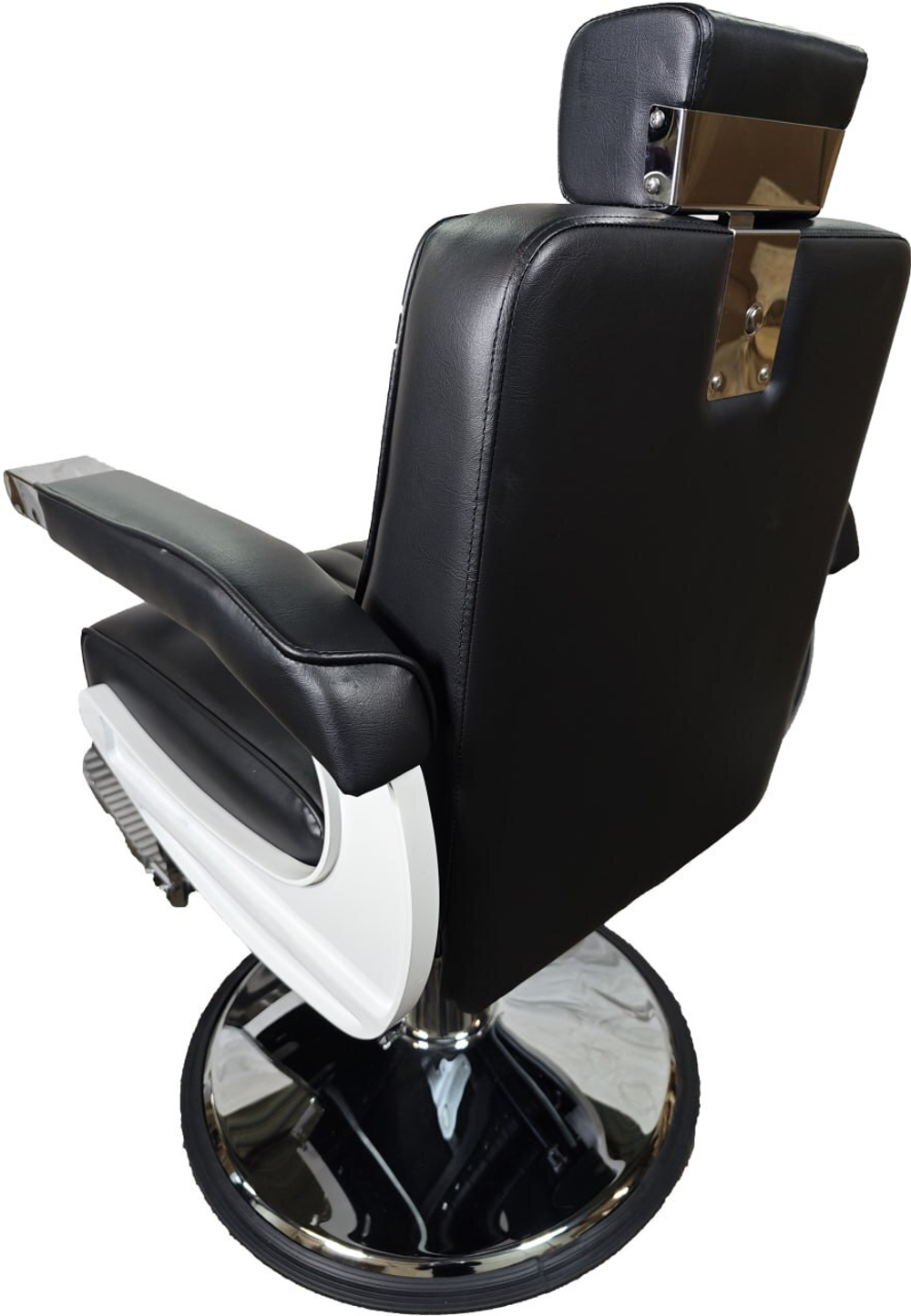 photo_5195197913486185660_y