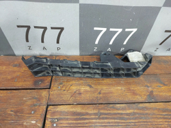 Кронштейн фары правый Honda CR-V 5 (RW) 16-нв Б/У Оригинал 71140TLAA000