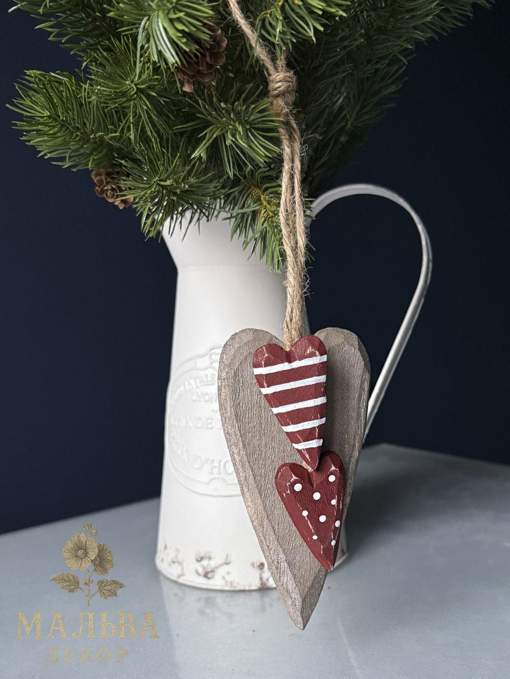 Декор подвесной "Связка из 3-х сердец" 8x2,5x28 см