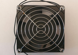 Вентилятор с защитной сеткой (от софита IR-04)