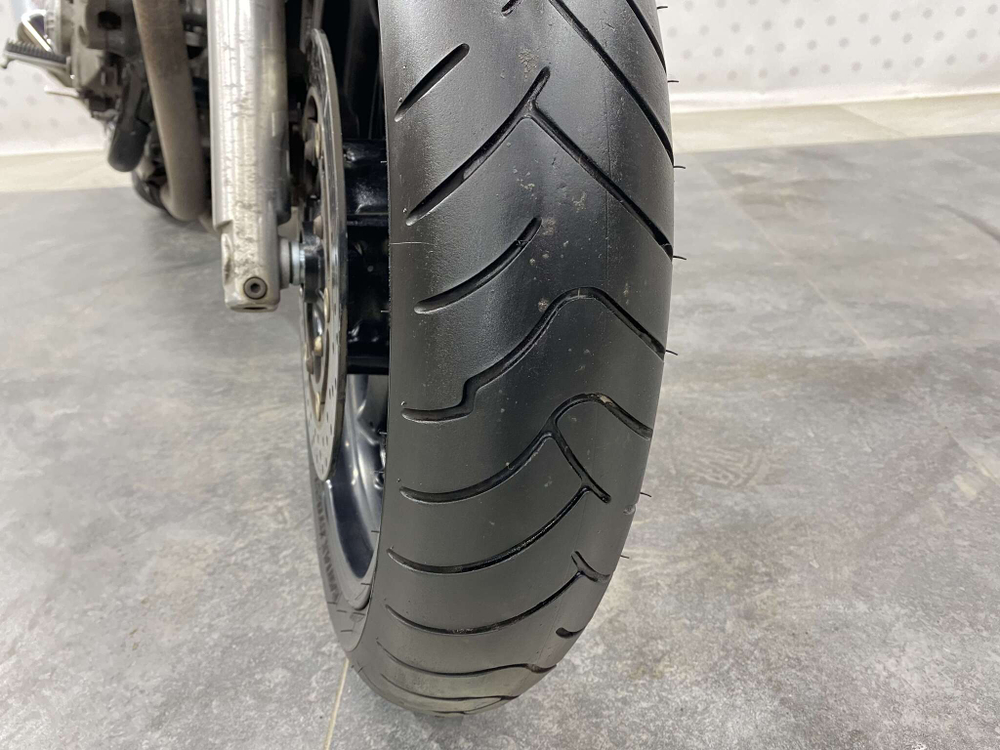 Yamaha XJR1300, 2004