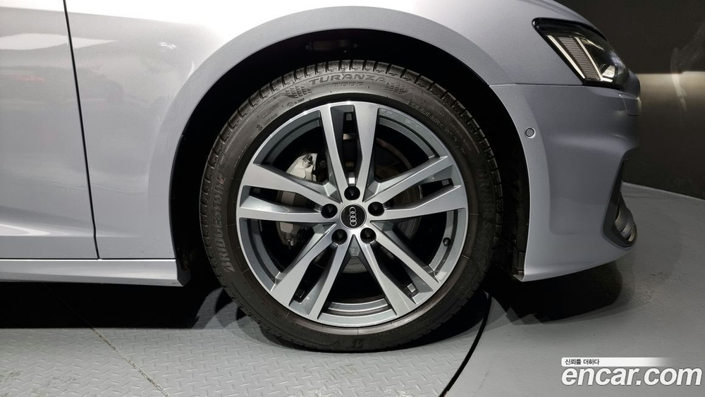 Audi A6 (C8) 45 TFSI Quattro Premium (09.2022)
