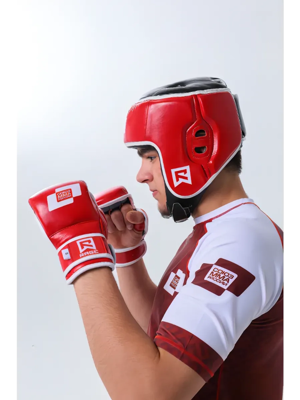 Профессиональный кожаный шлем для тренировок