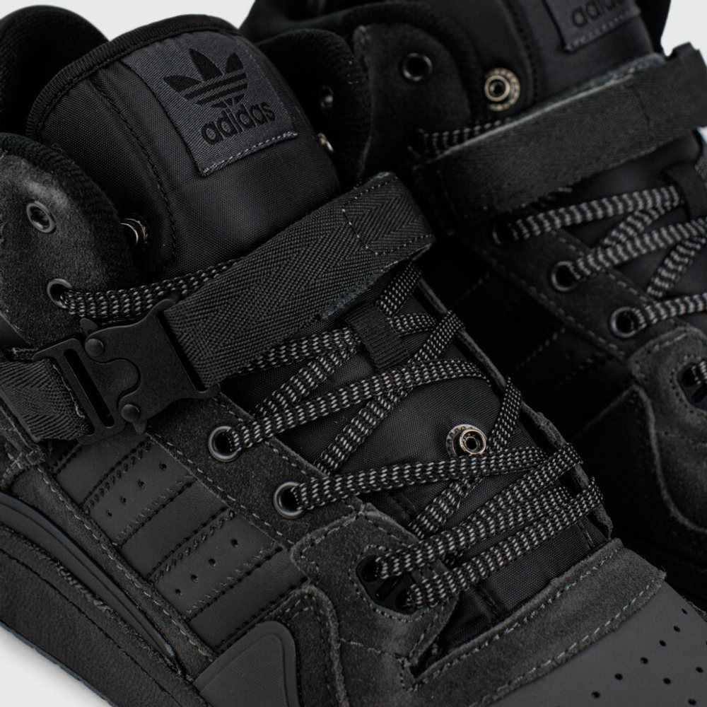 кроссовки Adidas Forum Mid x Bad Bunny Dark Grey Winter