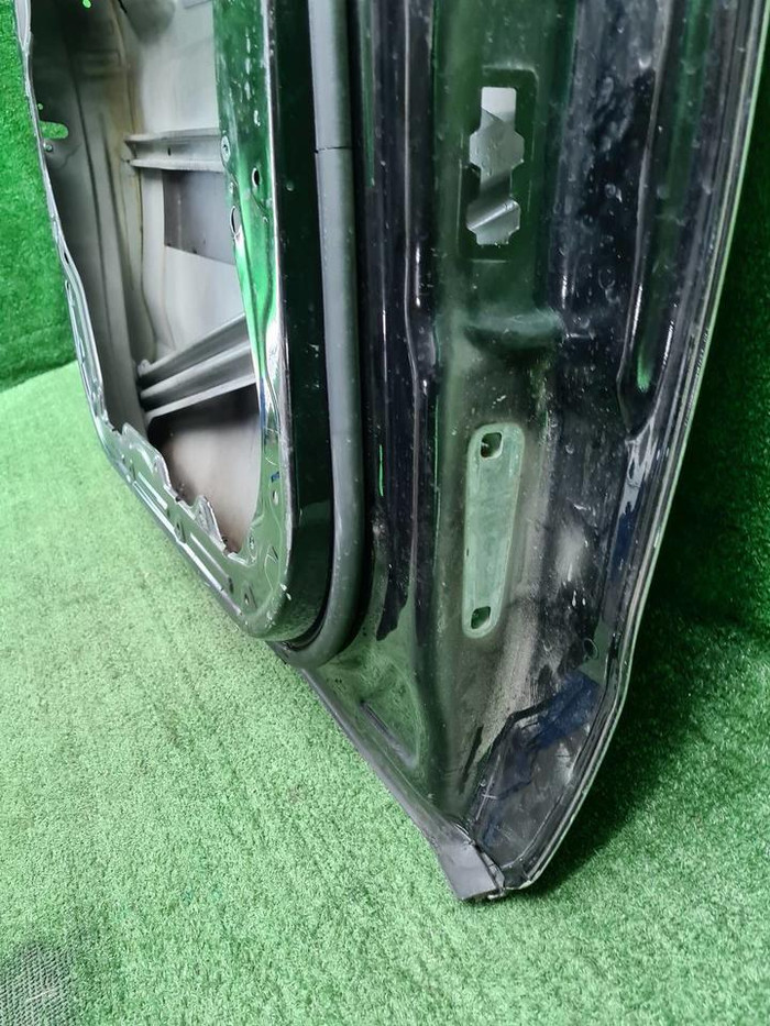 Дверь передняя левая Mercedes ML GLE W166 (11-18)