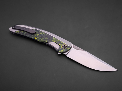 Складной нож DUKE [Tmax Satin green Carbon]