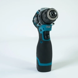 Makita, шуруповерт аккумуляторный, от аккумулятора, 16.8 В, 40 Нм, 2 акб