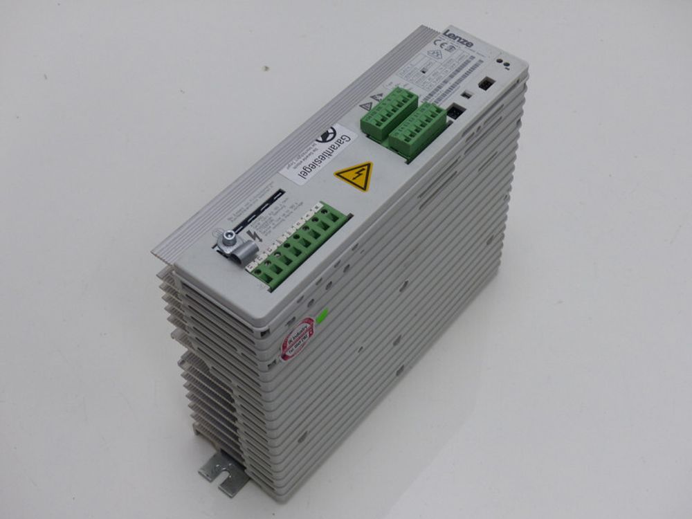 LENZE 33.8214_E