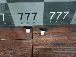 Стекло двери левой Suzuki Grand Vitara 2 (3 дв) Оригинал 8450264J00