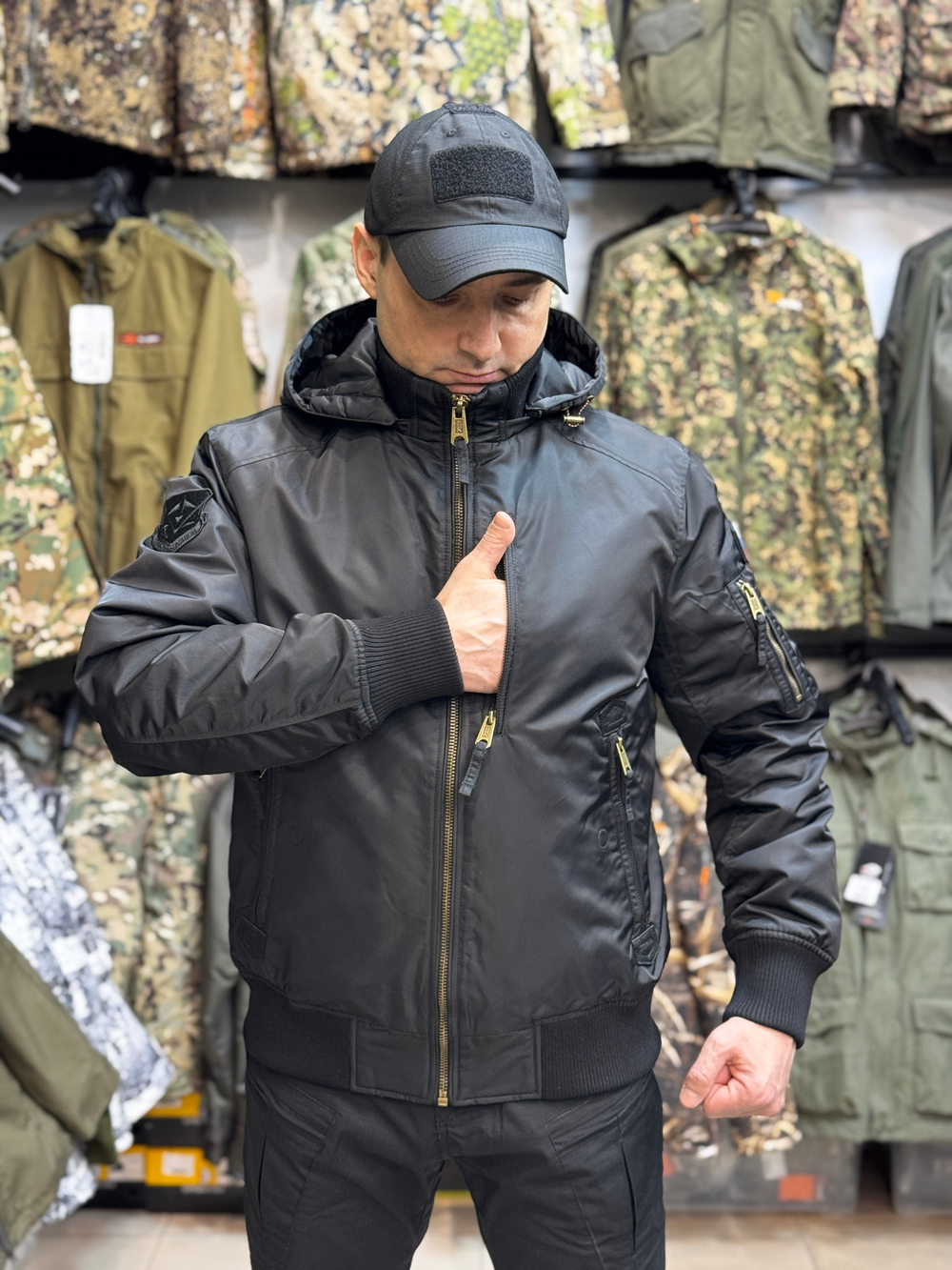 Куртка бомбер Corbona Деми Черный