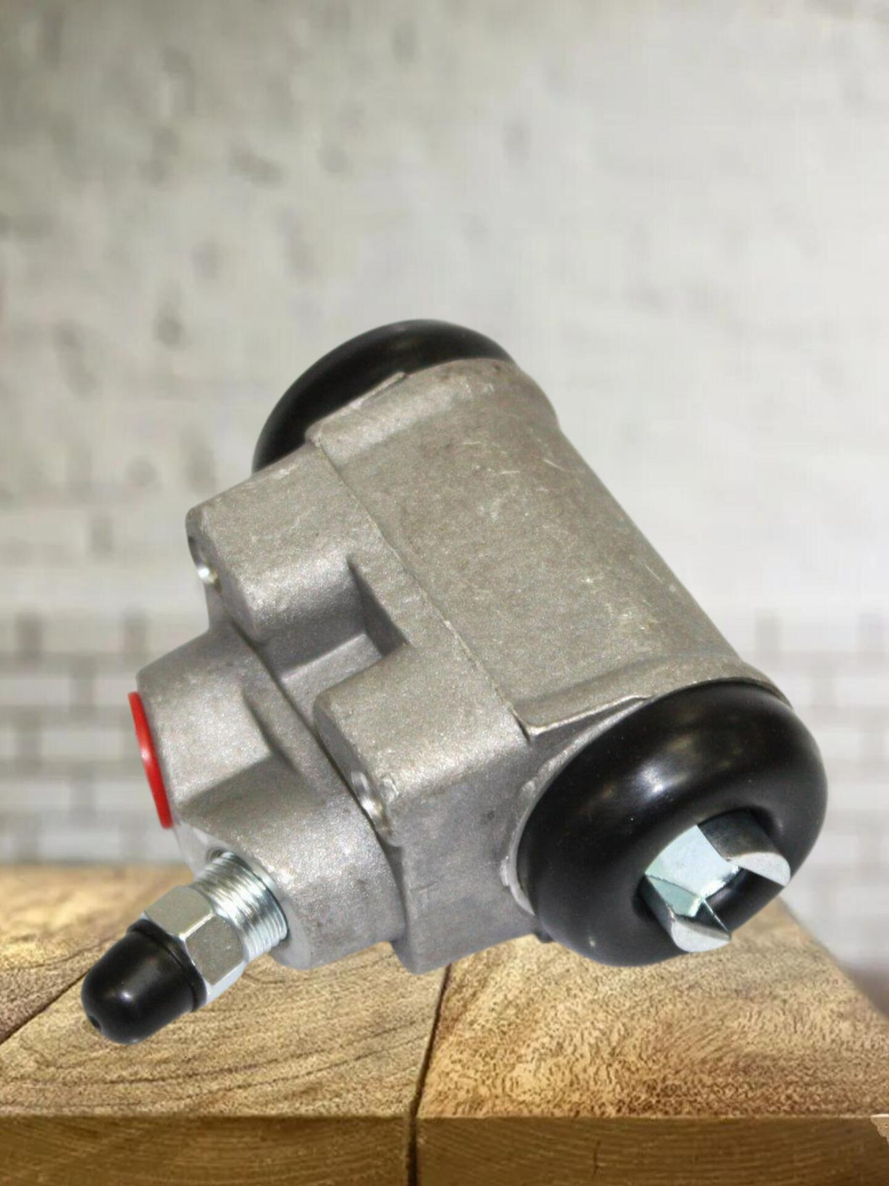 Цилиндр тормозной задний 58330F9000 для Hyundai Solaris