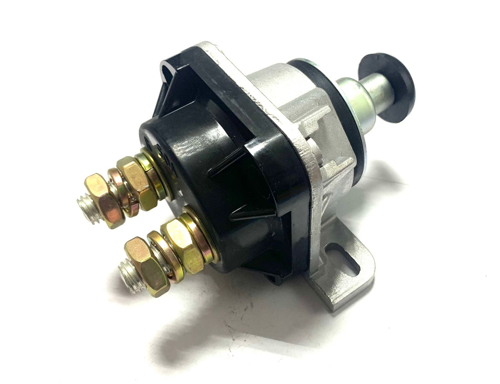 Выключатель массы МТЗ 2х конт