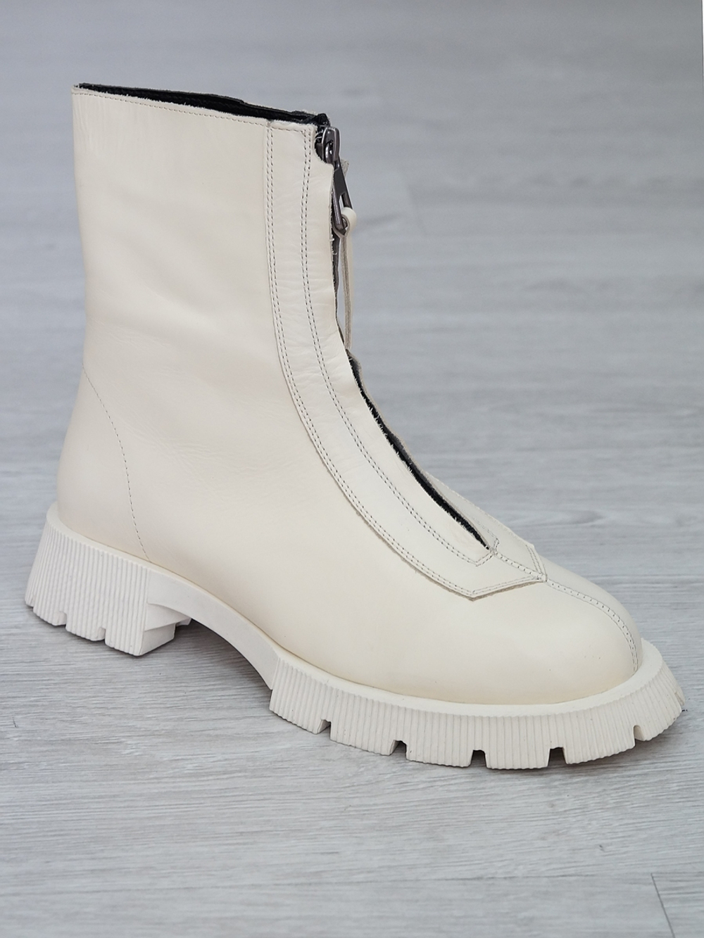 Ботинки женские демисезонные