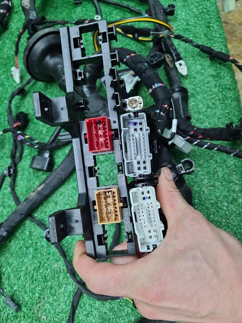 Проводка салонная Hongqi HS5 (2023-н.в.)