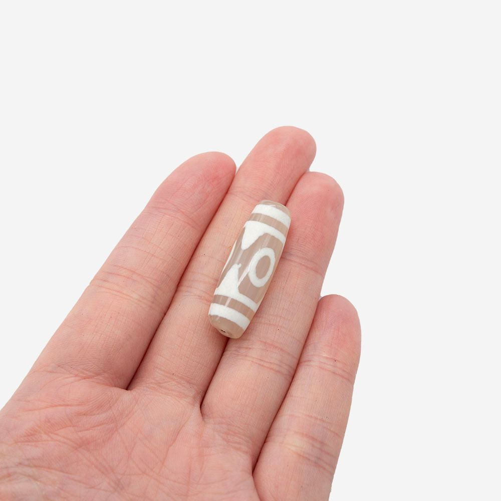 Бусина Дзи "Три глаза" из агата, 29,5*10,5мм, белый