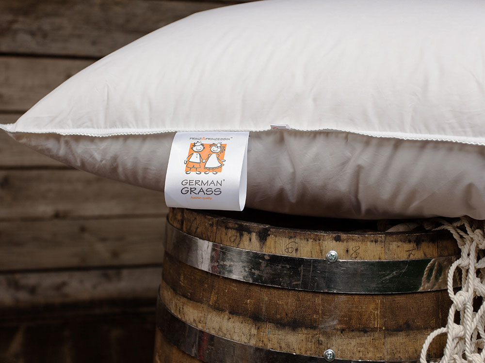 Подушка детская пуховая 50x68 German Grass Kinder Snow Grass Австрия-Россия