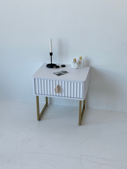 Тумба прикроватная на ножках ROYAL 5101 эко (Белый-Золото-р.золото)