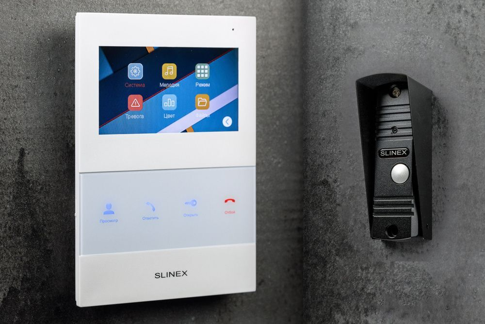 Slinex SQ-04N Cloud Первый 4-дюймовый домофон с приложением Slinex Smart Call