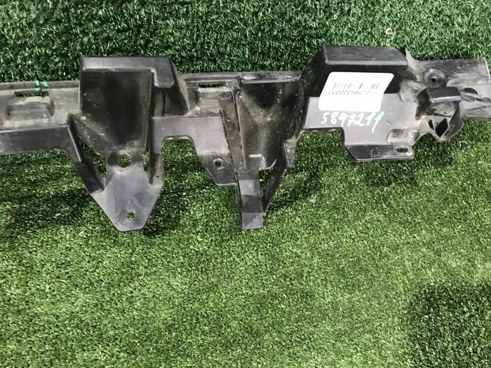 Кронштейн заднего бампера Land Rover Discovery 5 (2016-н.в.)