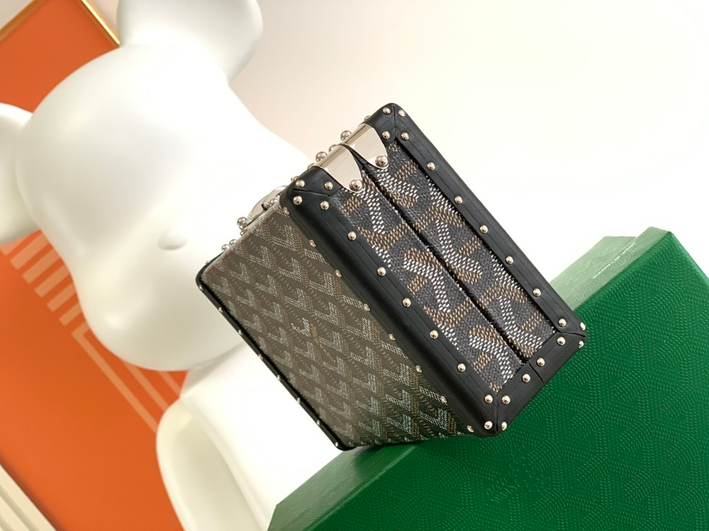 Goyard Minaudiere Trunk Bag