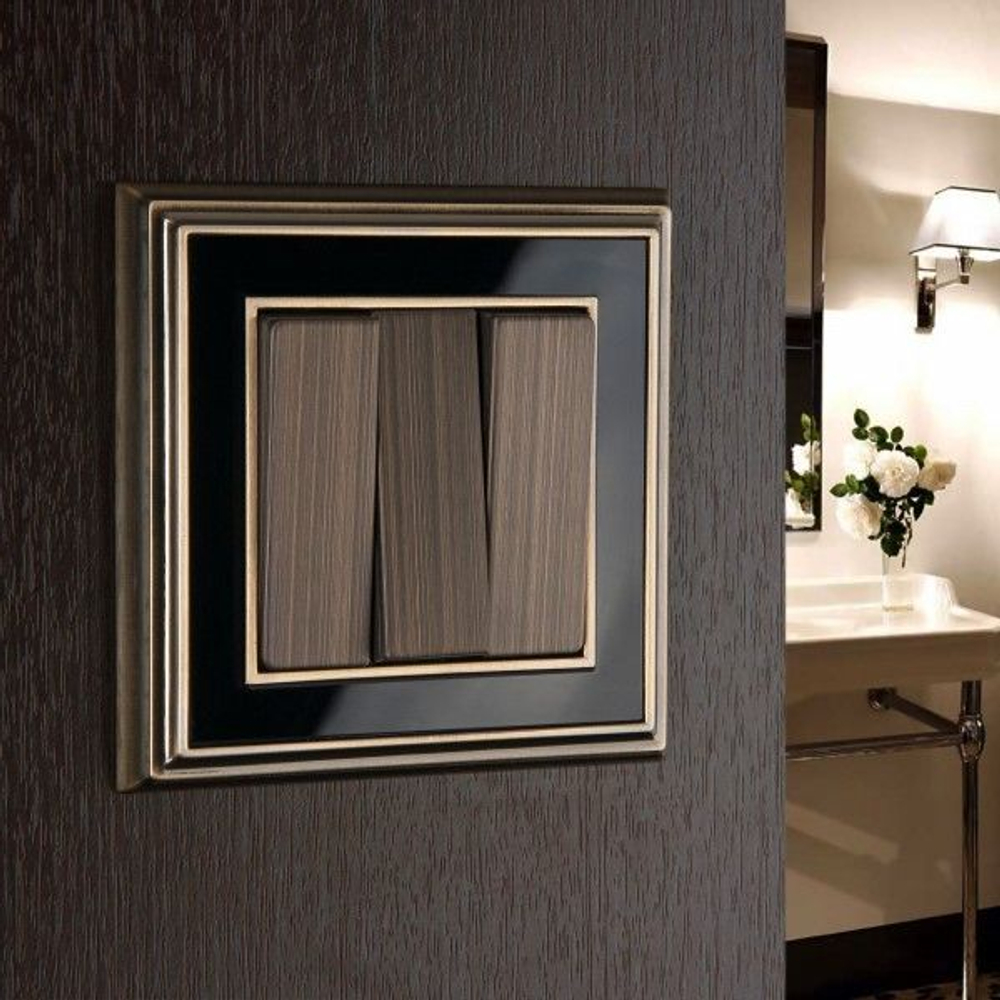 Рамка на 1 пост бронза/чёрный