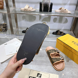 Fendi Feel Slides