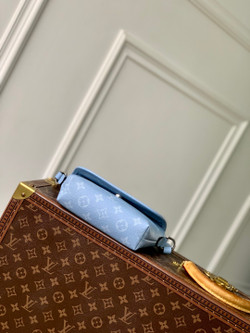 Louis Vuitton Pulse Wearable Wallet