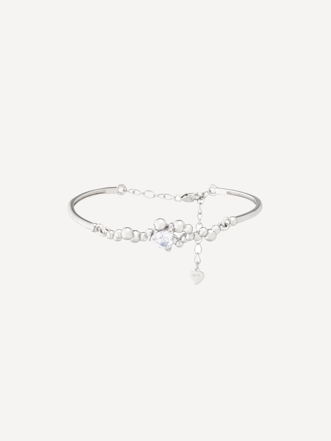 Браслет из серебра со вставкой из бесцветного фианита