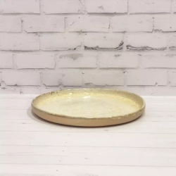 Фото тарелка золотисто-бежевая керамическая Clayville Shell д 250 мм 007007 из экологически чистой глины высокого качества